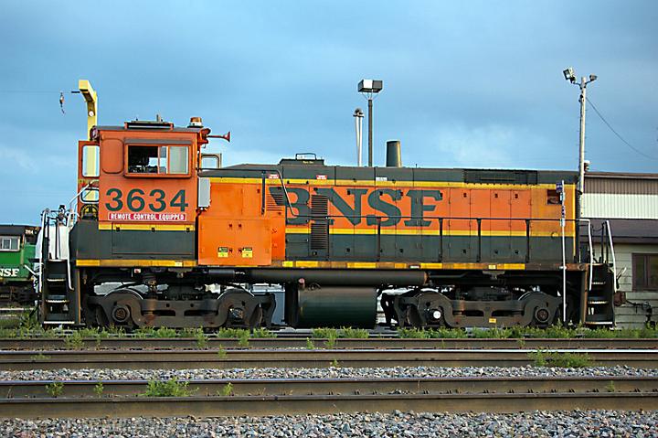 BNSF 3634 at Dilworth, MN.jpg